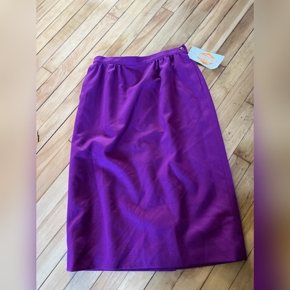 Pendleton Dresses & Skirts - NWT Pendleton purple Aline wool‎ skirt